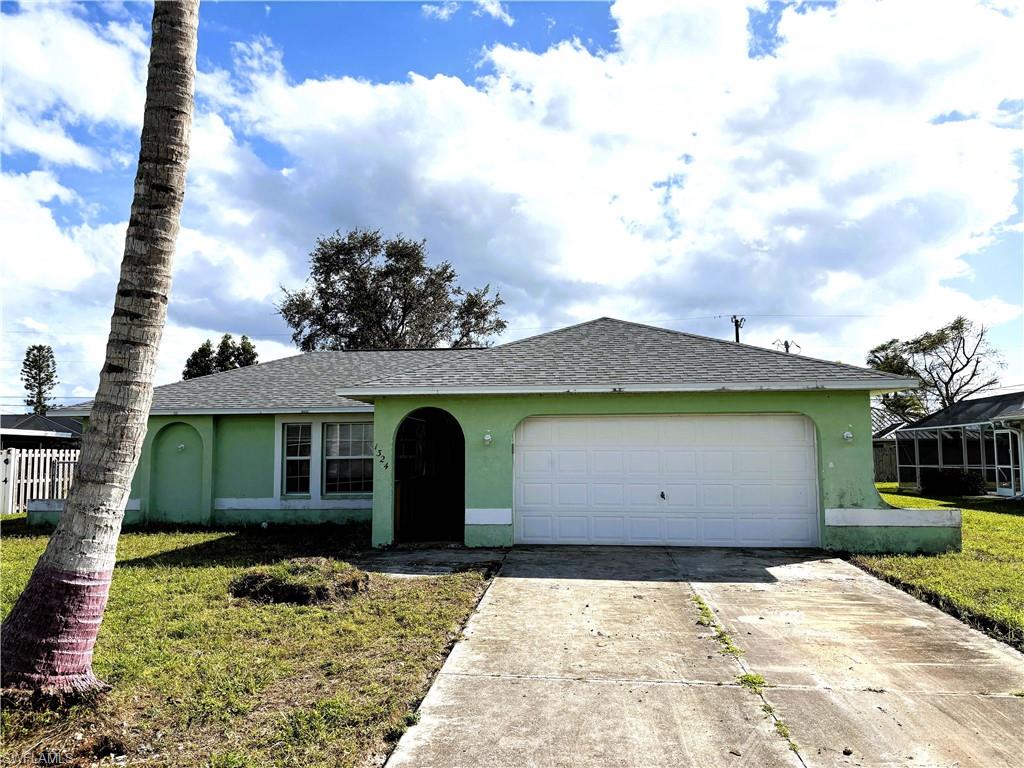 CAPE CORAL - Residential