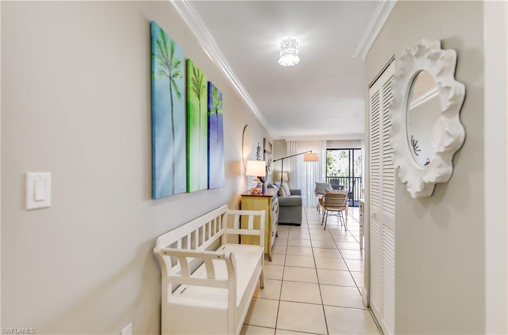 TENNIS VILLAS - Residential