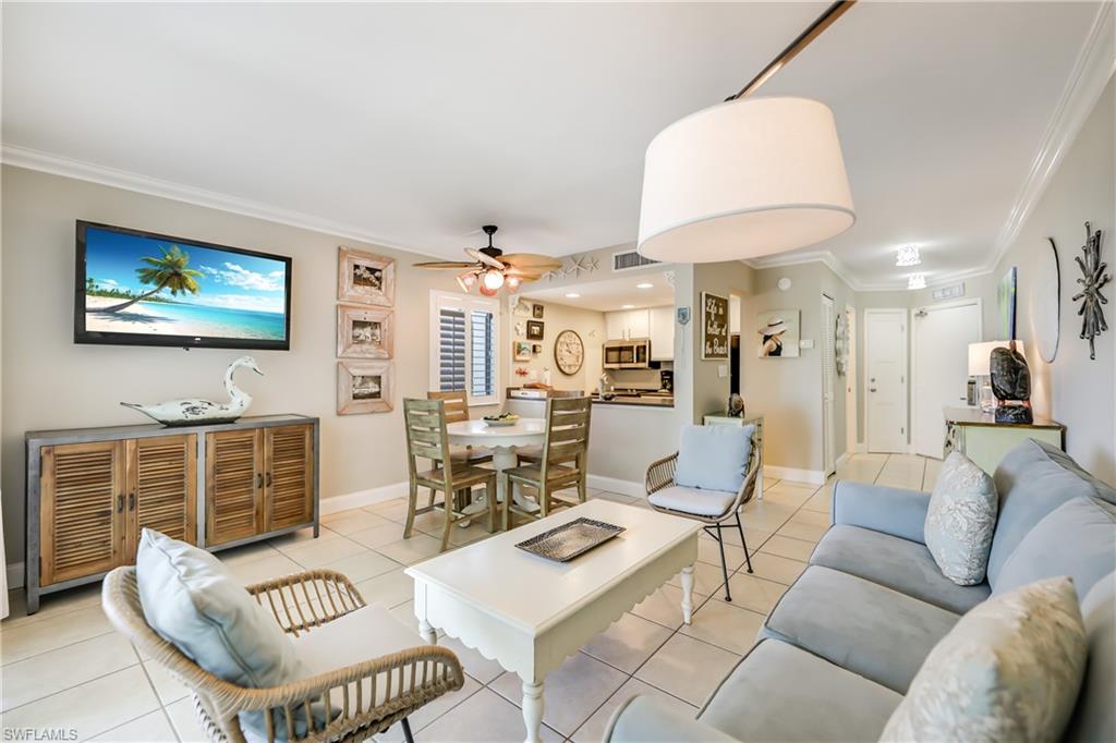 TENNIS VILLAS - Residential