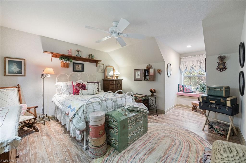 PERRYS SUBD - Residential