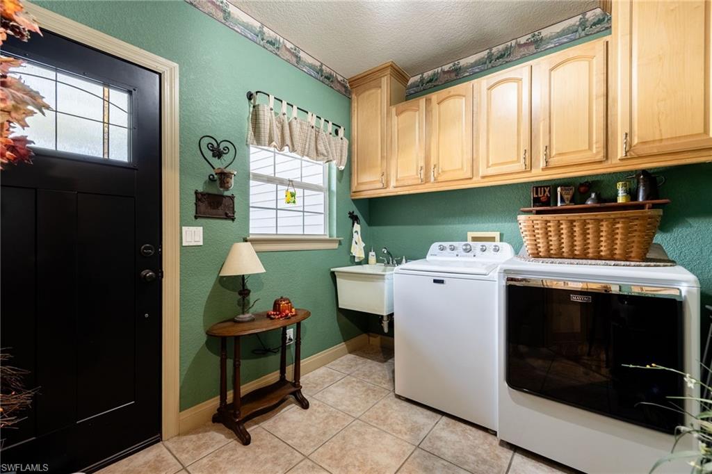 PERRYS SUBD - Residential