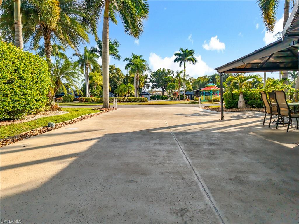 CYPRESS WOODS RV RESORT - Land