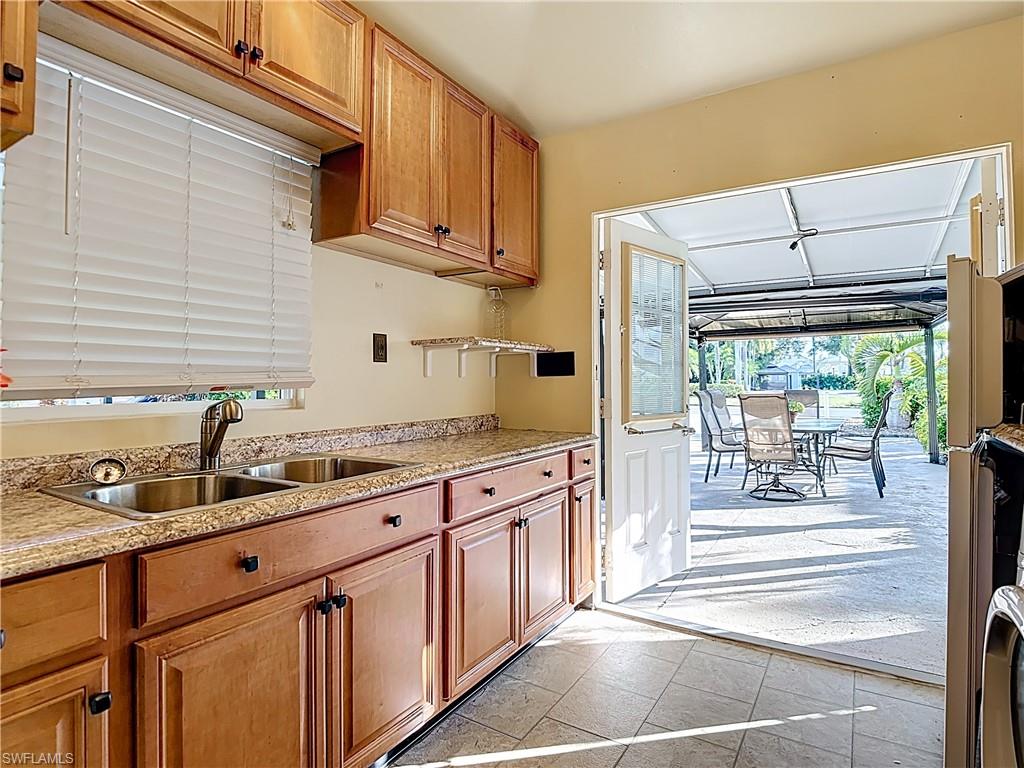 CYPRESS WOODS RV RESORT - Land