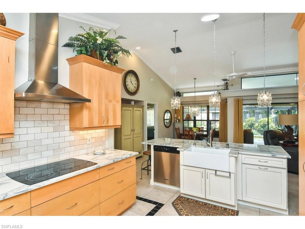 CALOOSA YACHT & RACQUET CLUB - Residential