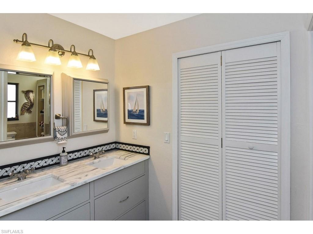 CALOOSA YACHT & RACQUET CLUB - Residential