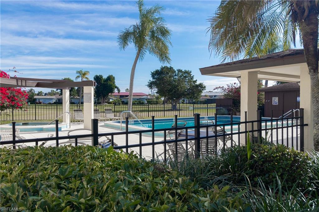 LAKEWOOD - Residential