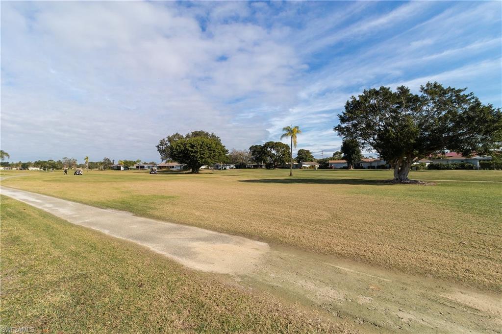 LAKEWOOD - Residential