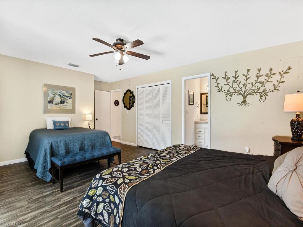 NAPLES PARK - Residential