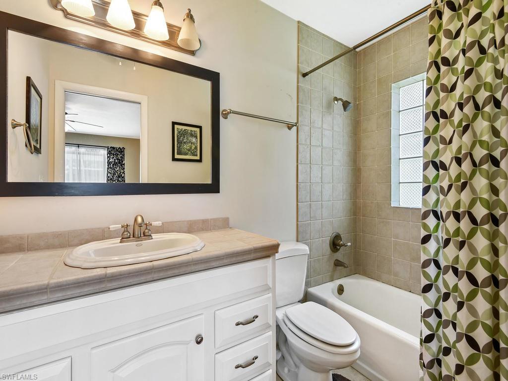 NAPLES PARK - Residential