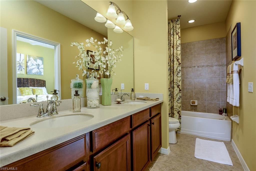 SANDOVAL - Residential