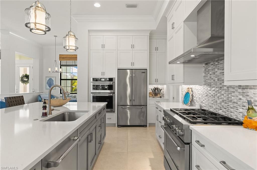 MARCO ISLAND - Residential