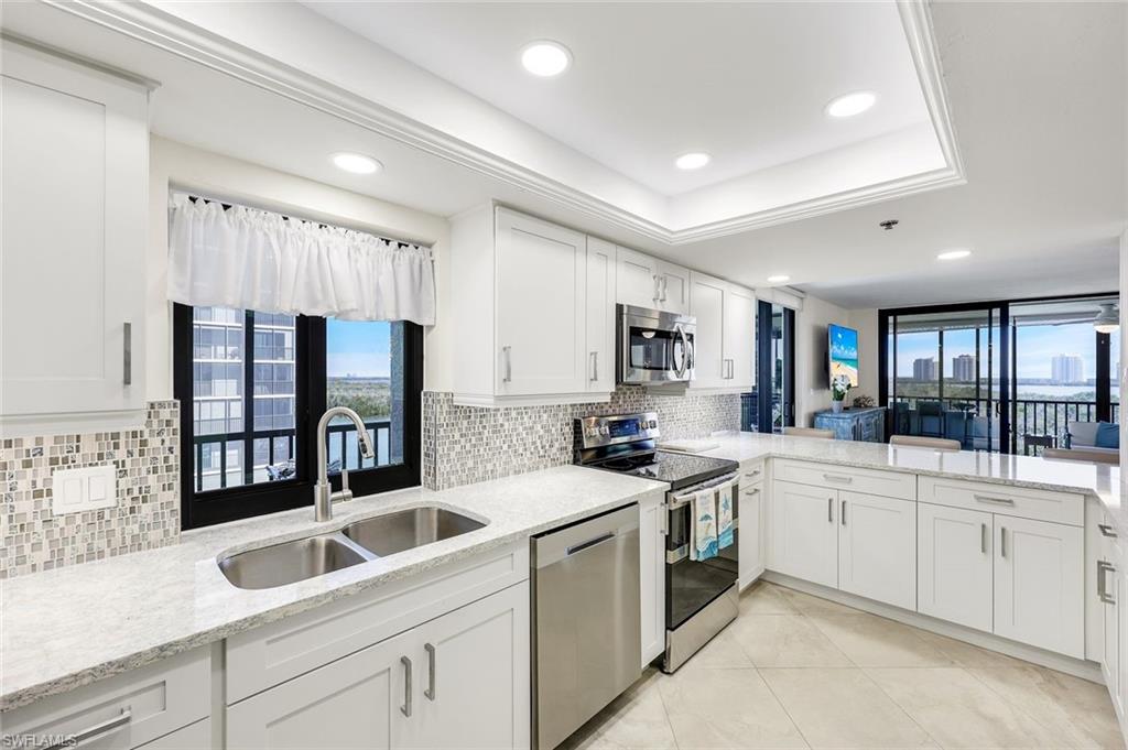 BAY HARBOR CLUB CONDO - Residential