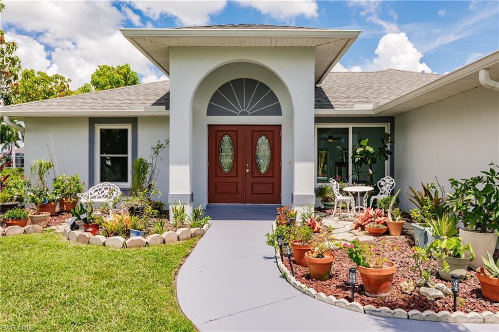 CAPE CORAL - Residential