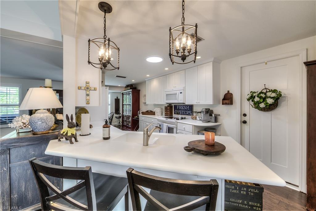 SANIBEL ESTATES - Residential