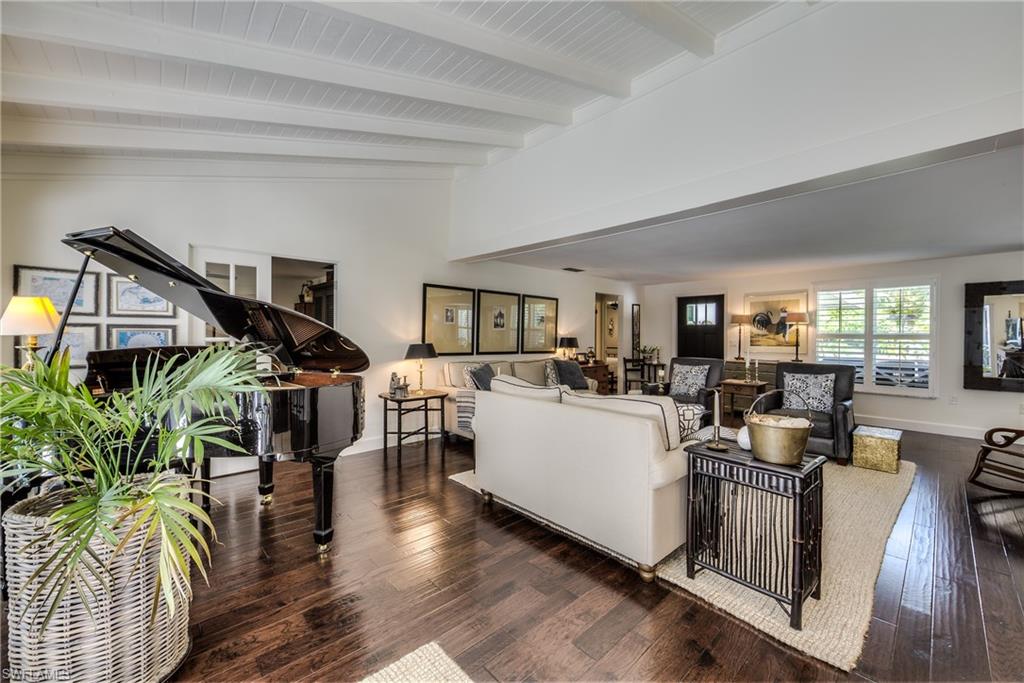 SANIBEL ESTATES - Residential