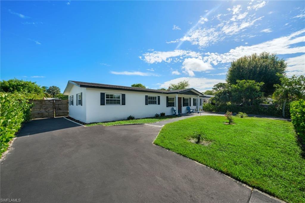 COCONUT GROVE - Residential