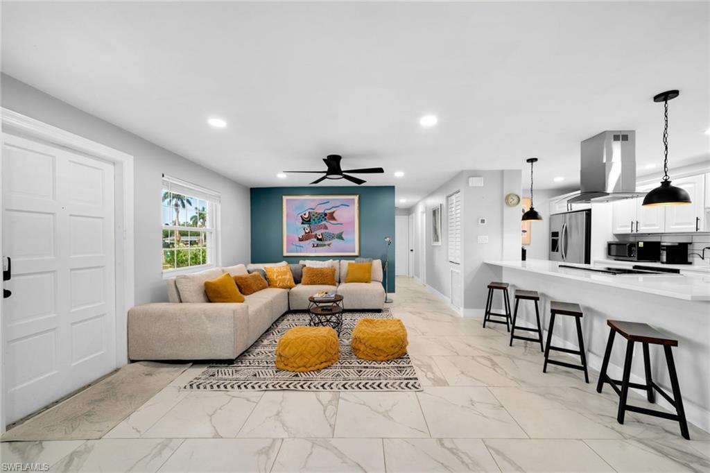 COCONUT GROVE - Residential