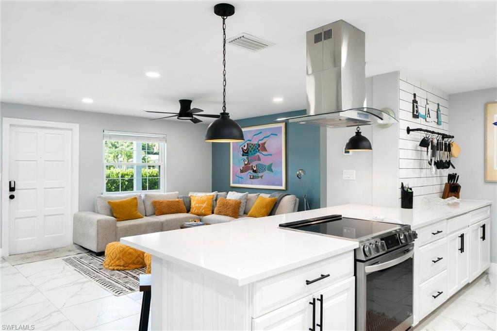 COCONUT GROVE - Residential