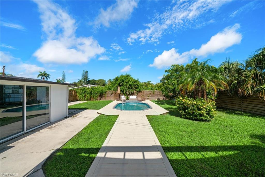 COCONUT GROVE - Residential