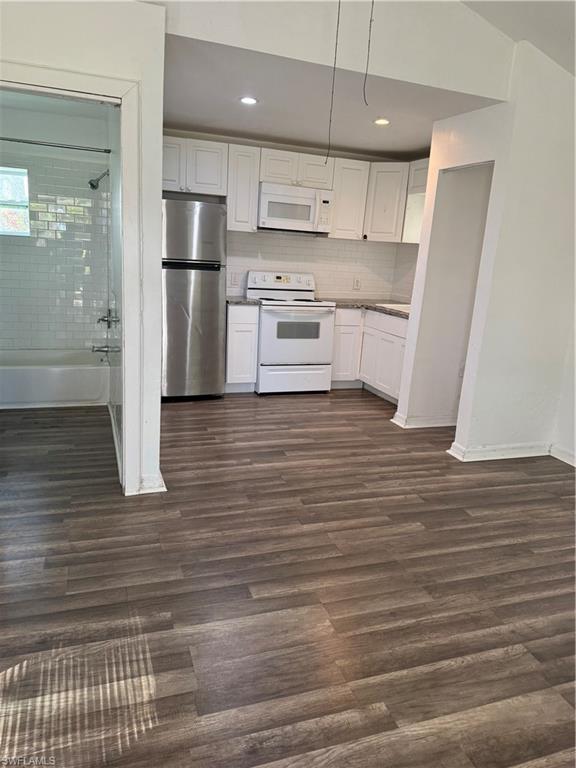 NORTH FORT MYERS - Residential Lease