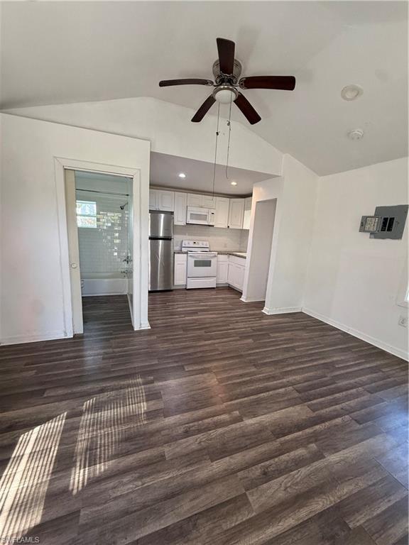 NORTH FORT MYERS - Residential Lease