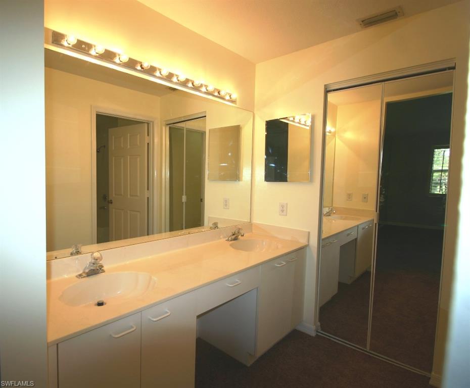 EMERALD GREENS - Residential