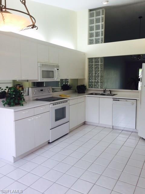 EMERALD GREENS - Residential