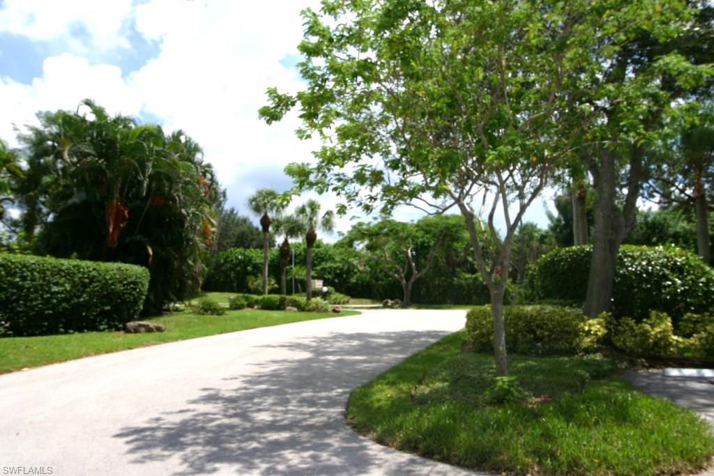 EMERALD GREENS - Residential