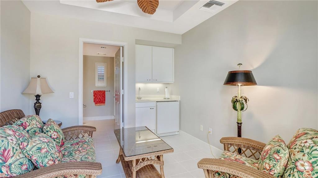 BILTMORE AT BAY COLONY - Residential