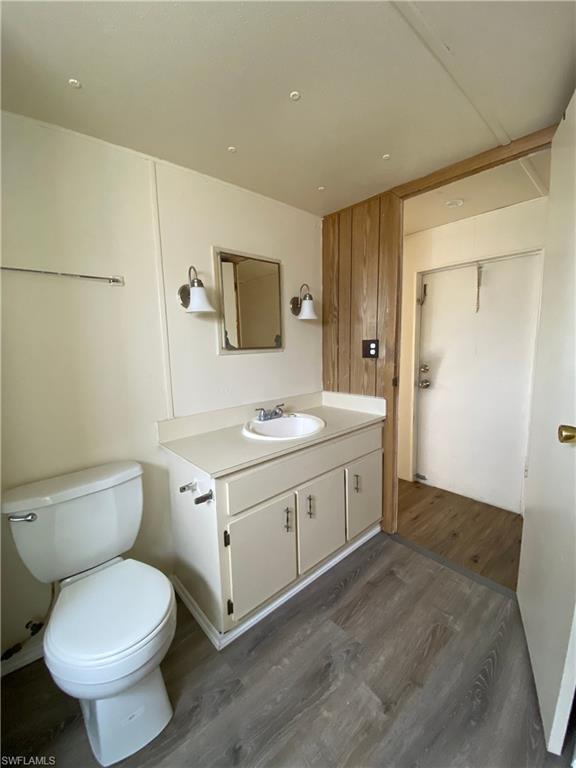 SUNCOAST ESTATES UNREC - Residential Lease