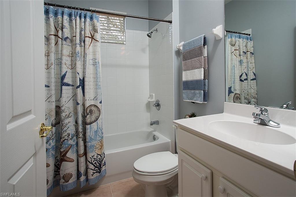 REFLECTION LAKES - Residential