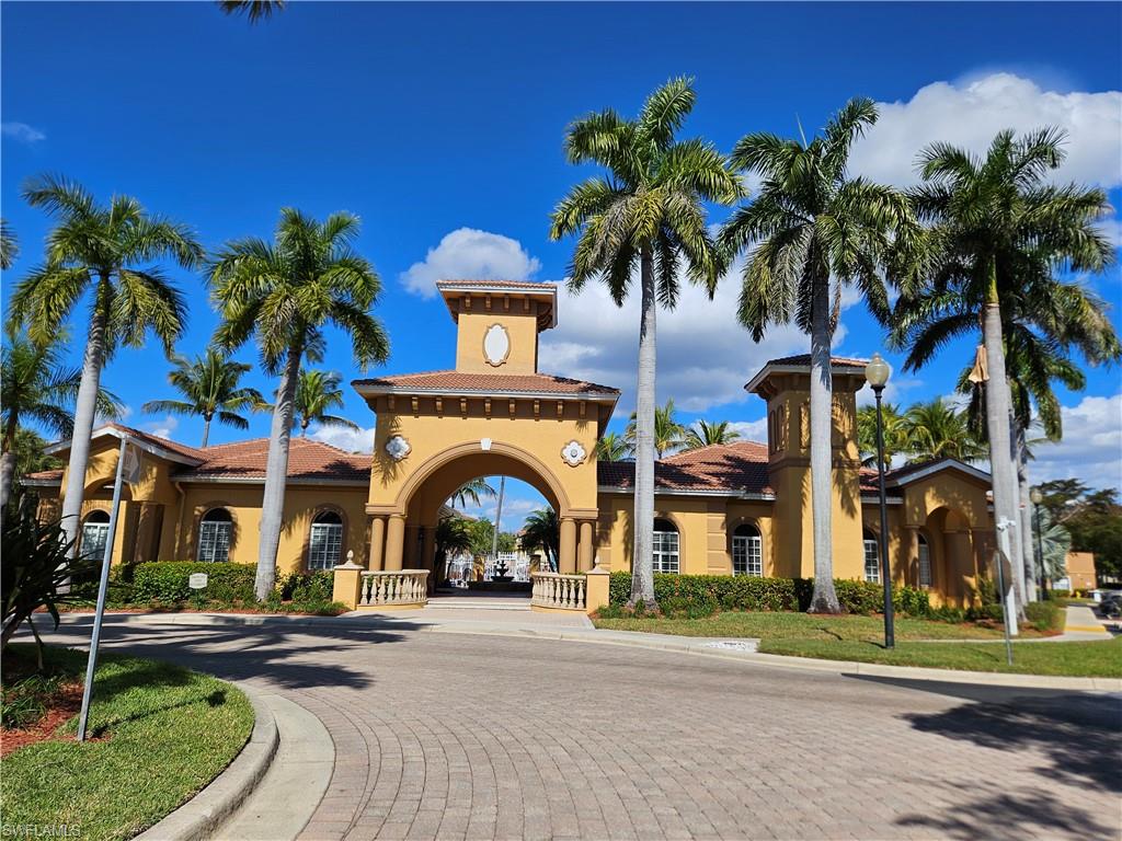 GARDENS AT BEACHWALK - Residential