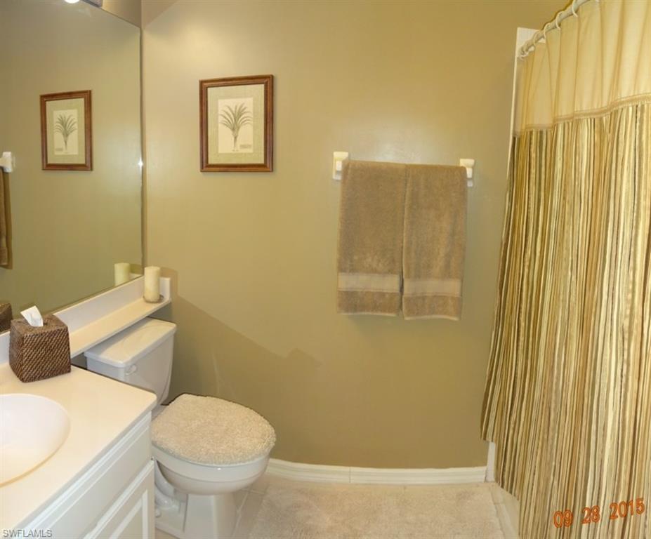 SUTTON WALK - Residential