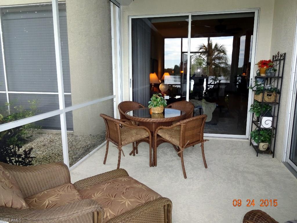 SUTTON WALK - Residential