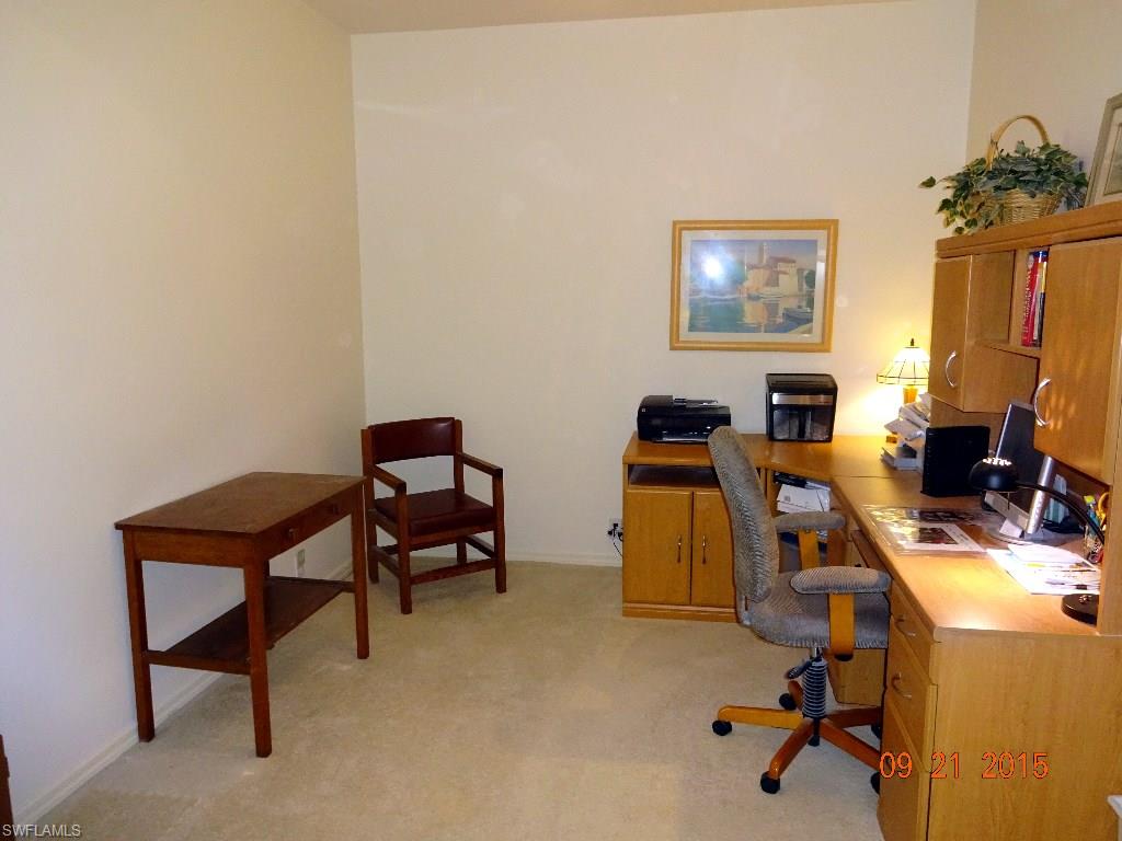 SUTTON WALK - Residential