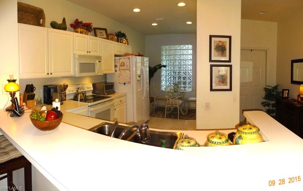 SUTTON WALK - Residential