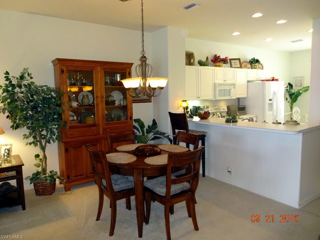 SUTTON WALK - Residential