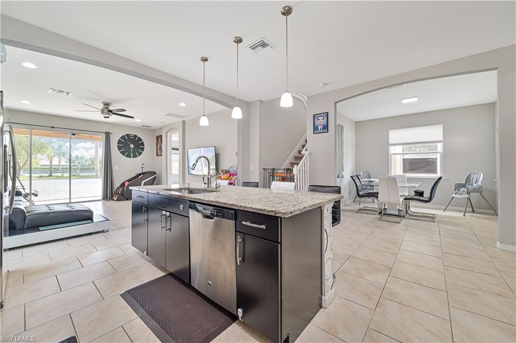 LINDSFORD - Residential Lease