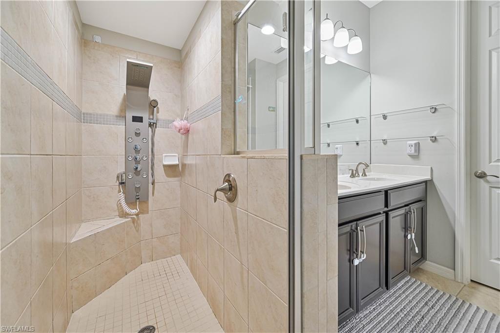 LINDSFORD - Residential Lease