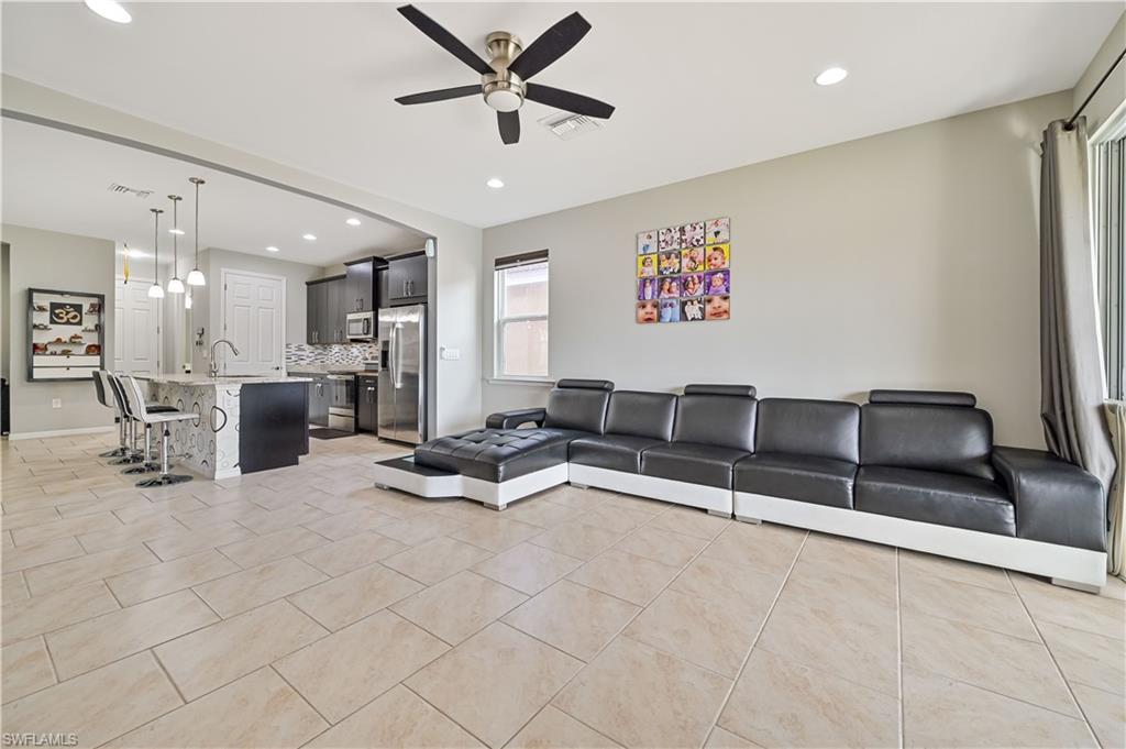 LINDSFORD - Residential Lease