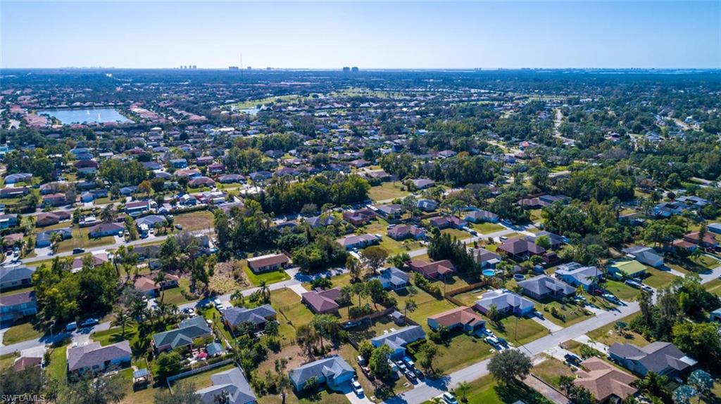 SAN CARLOS PARK - Residential