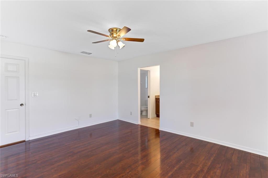 SAN CARLOS PARK - Residential