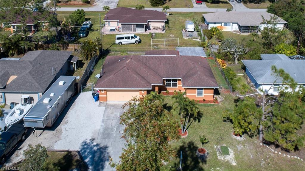 SAN CARLOS PARK - Residential