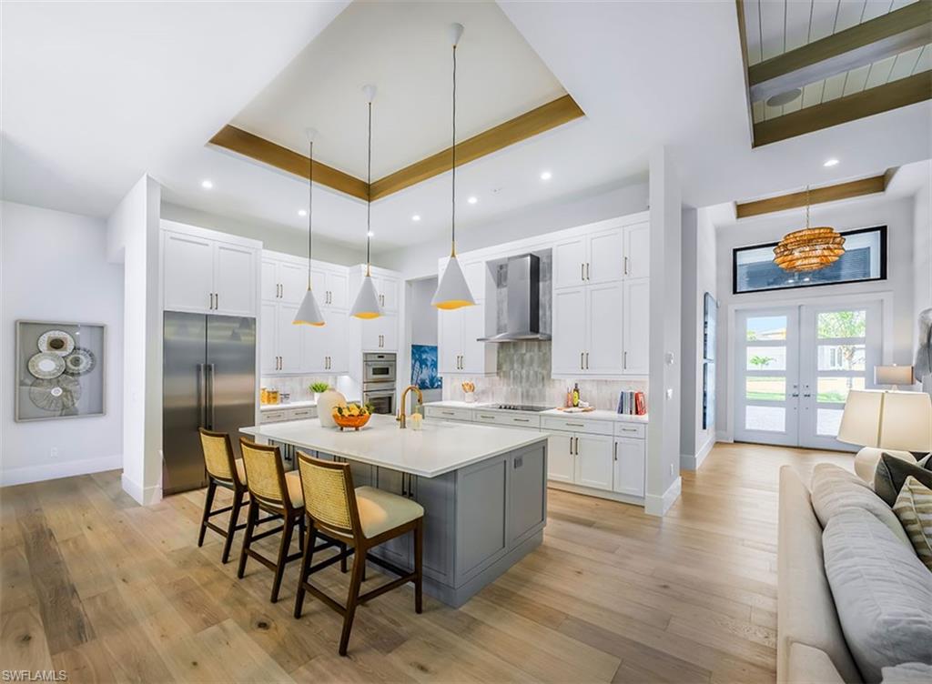 COCO LAKES - Residential