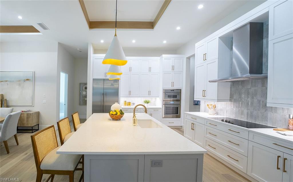 COCO LAKES - Residential