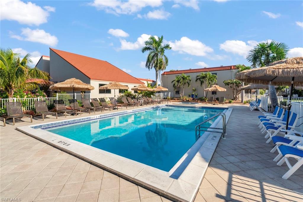 SANIBEL MOORINGS CONDO - Residential