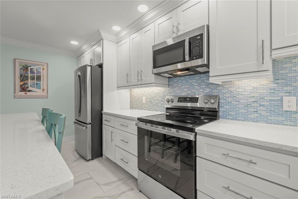 SANIBEL MOORINGS CONDO - Residential