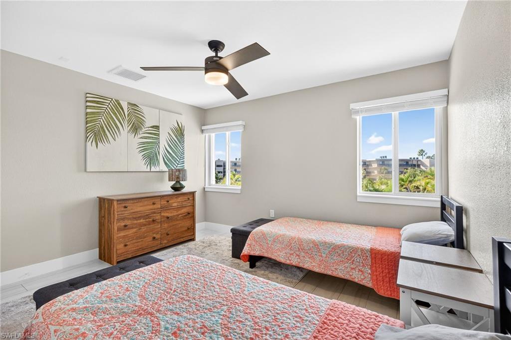 SUNSET SOUTH CONDO - Residential