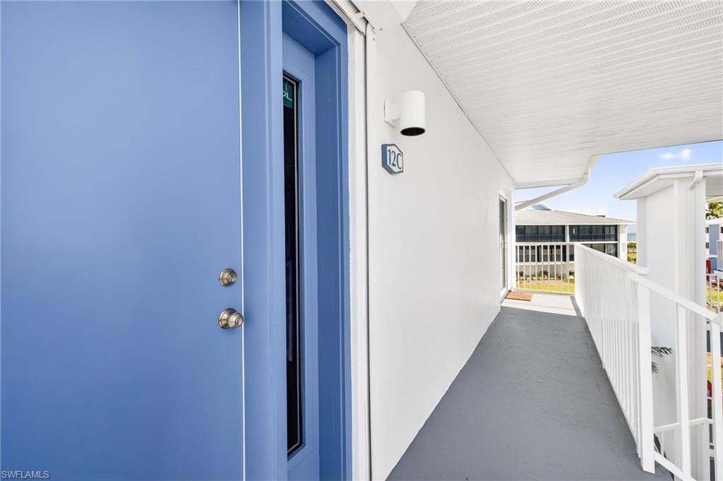 SUNSET SOUTH CONDO - Residential