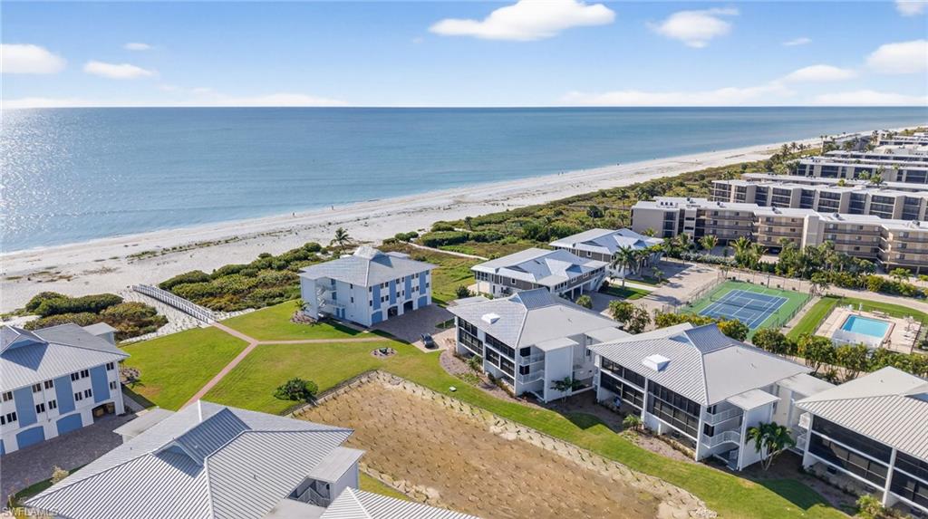 SUNSET SOUTH CONDO - Residential